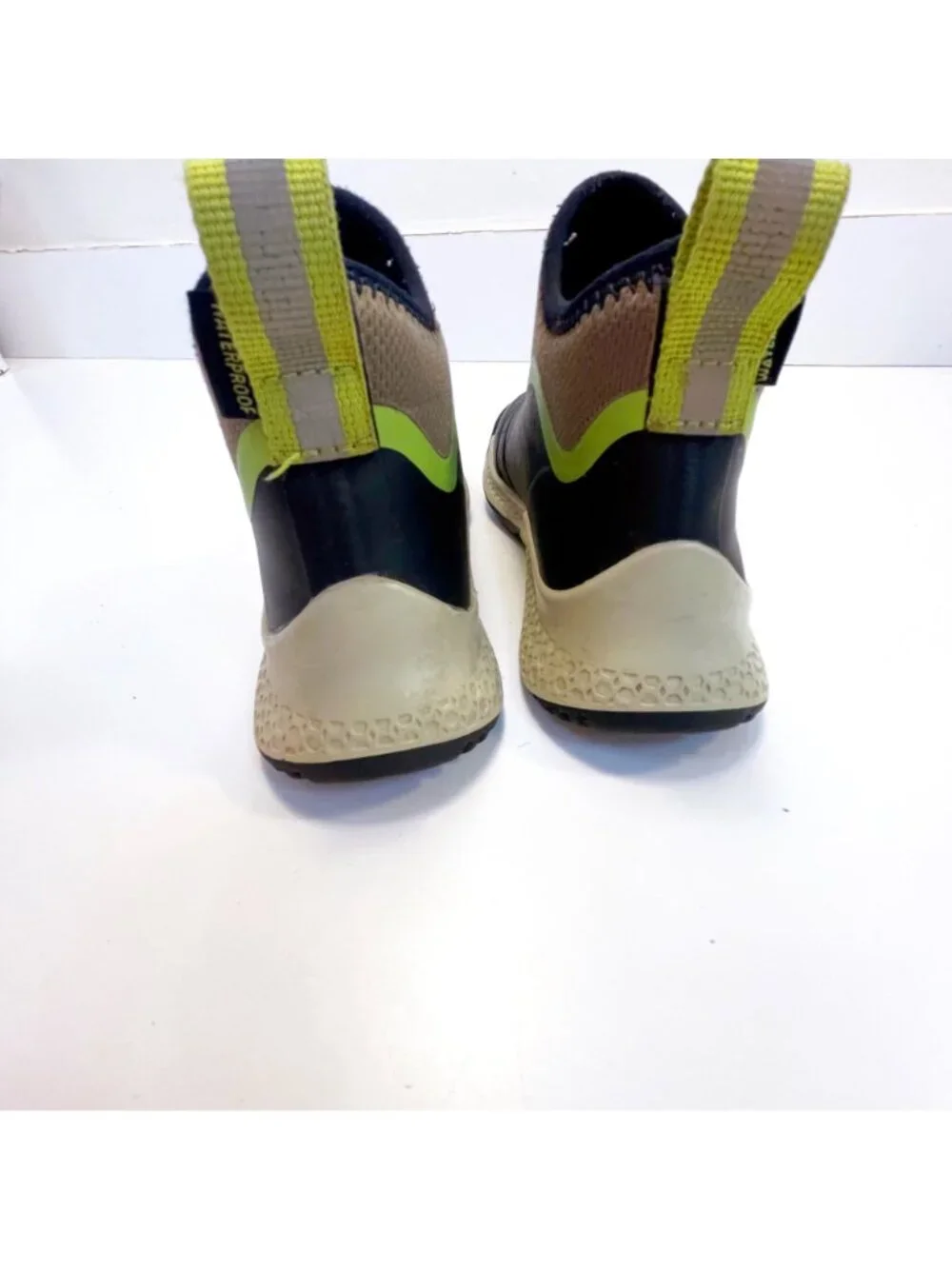 MUCK Kids' Outscape Pull On Waterproof Boots, Size 12